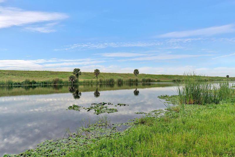  Commercial & Industrial Land Images 
