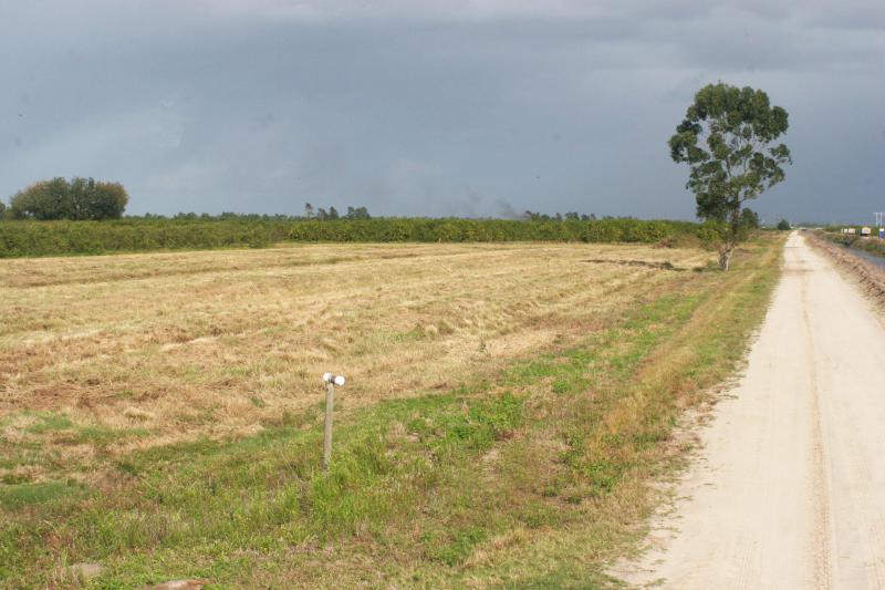  Commercial & Industrial Land Images 