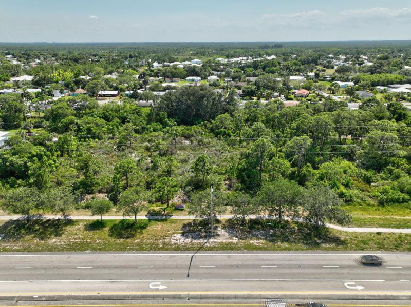 Commercial & Industrial Land Images 