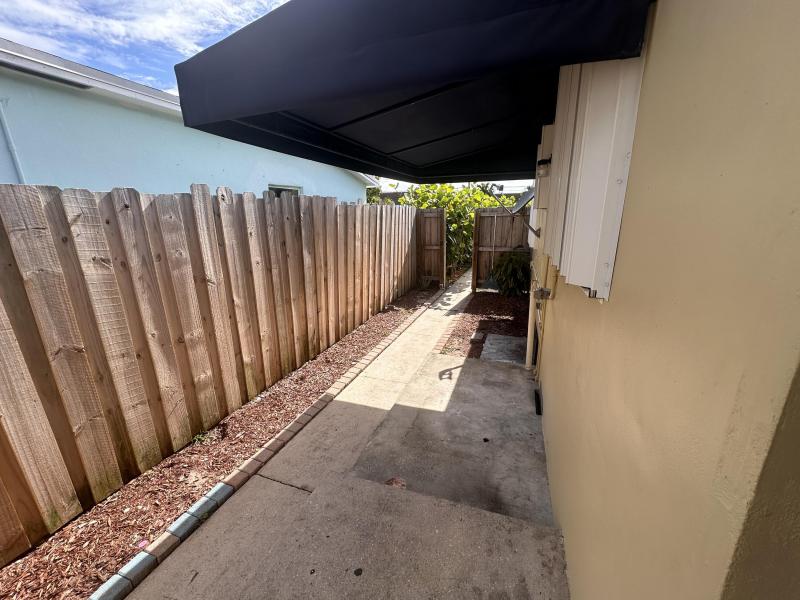 Duplex, Triplex and Fourplex Images
