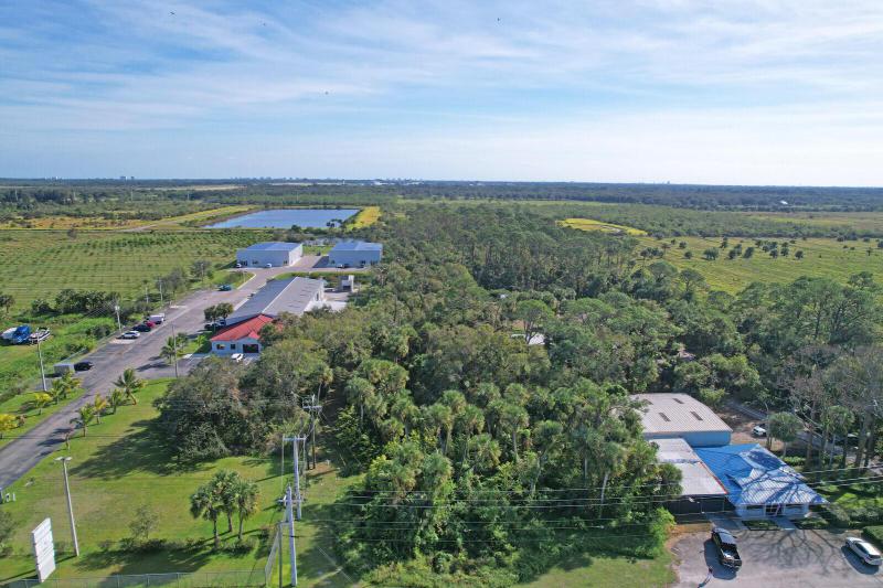  Commercial & Industrial Land Images 