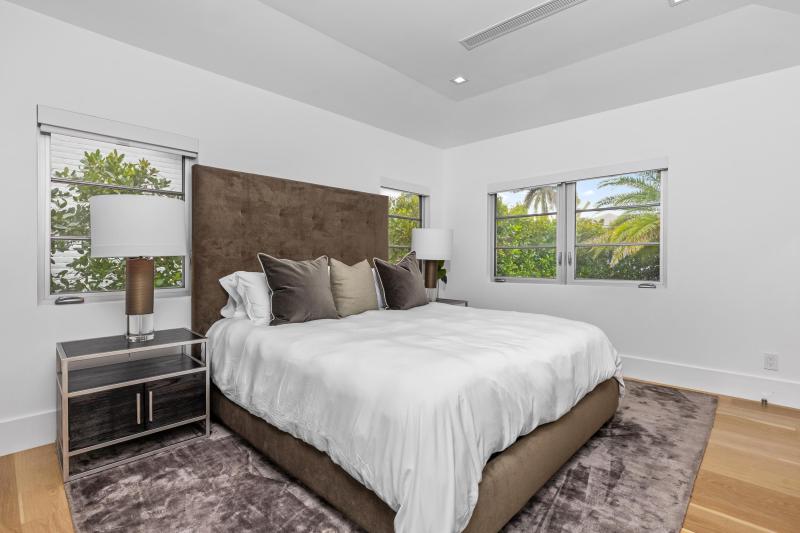  Single Family Homes Photo 22:  West Palm Beach,  FL 33405