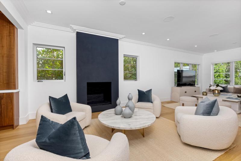  Single Family Homes Photo 8:  West Palm Beach,  FL 33405
