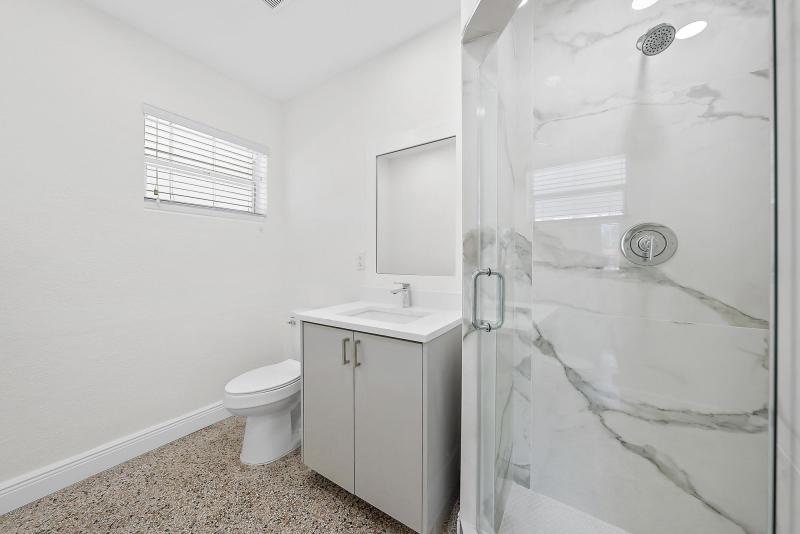 Duplex, Triplex and Fourplex Images