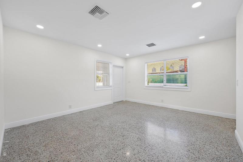 Duplex, Triplex and Fourplex Images