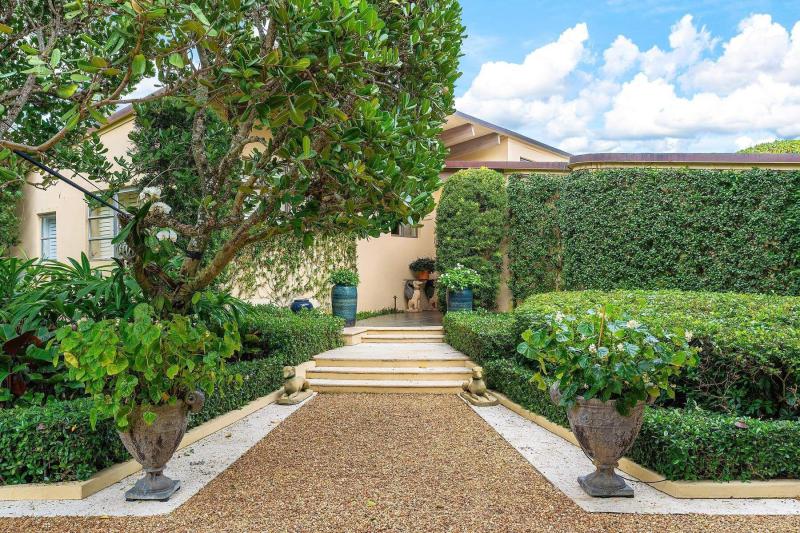  Single Family Homes Photo 18:  Palm Beach,  FL 33480