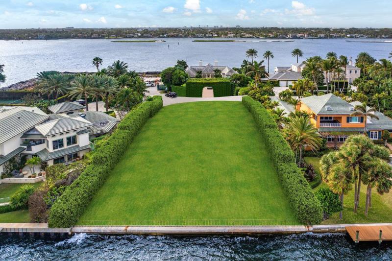  Single Family Homes Photo 28:  Palm Beach,  FL 33480