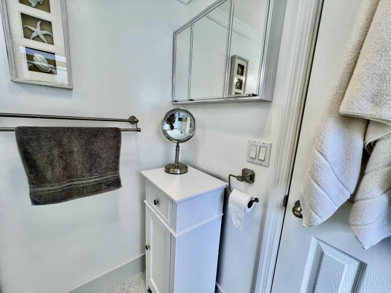  Condo & Townhome Photos