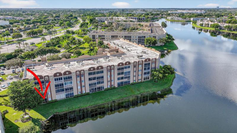  Condo & Townhome Photos