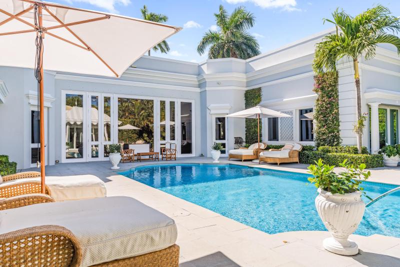  Single Family Homes Photo 5:  Palm Beach,  FL 33480