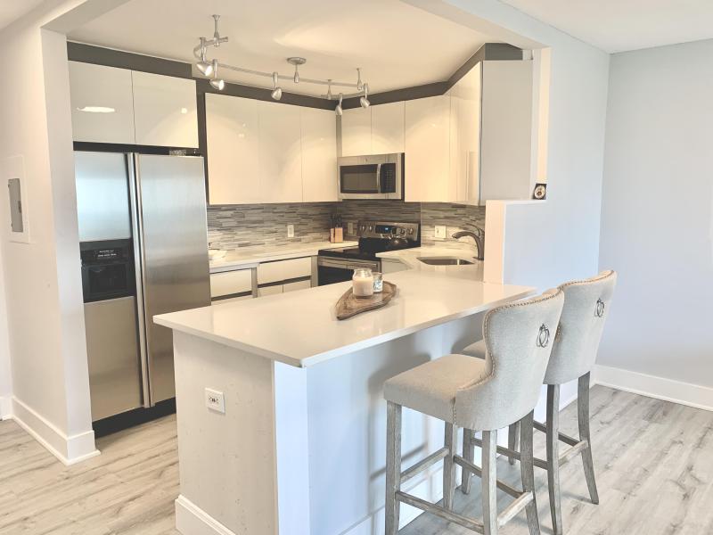 Condo & Townhome Photos