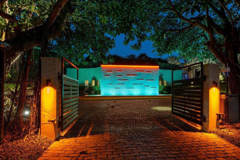  Single Family Homes Photo 3:  Manalapan,  FL 33462