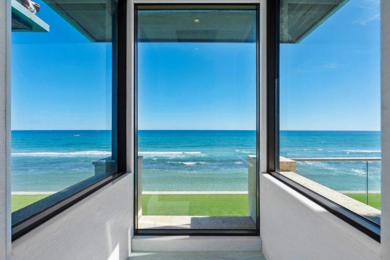  Single Family Homes Photo 42:  Manalapan,  FL 33462