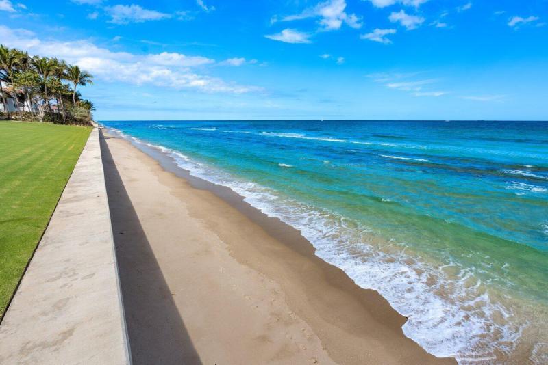  Single Family Homes Photo 72:  Manalapan,  FL 33462