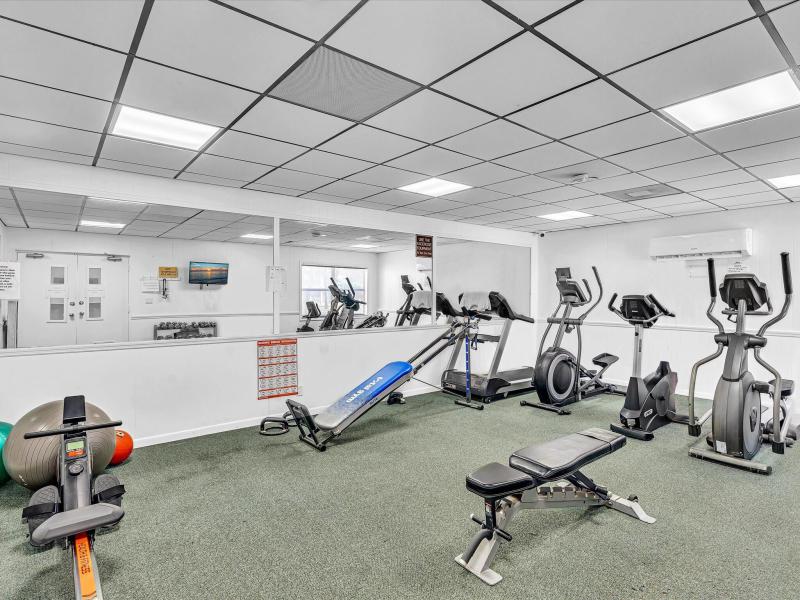  Condo & Townhome Photos