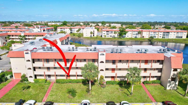  Condo & Townhome Photos