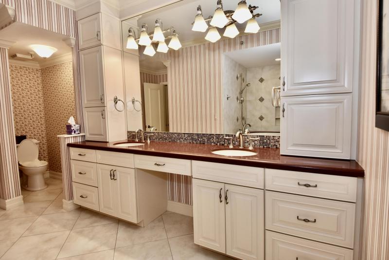 Condo & Townhome Photos