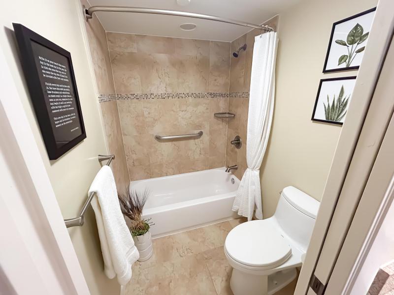  Condo & Townhome Photos