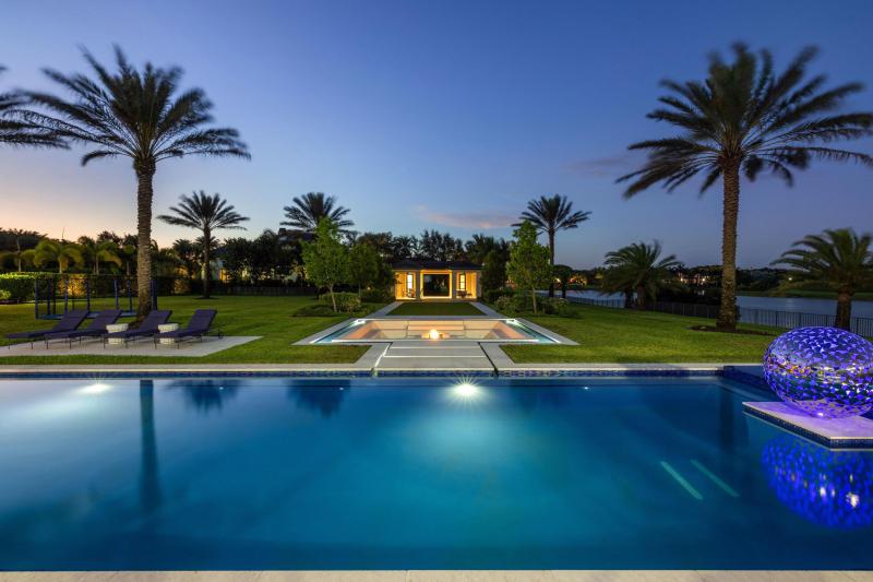  Single Family Homes Photo 117:  Delray Beach,  FL 33446