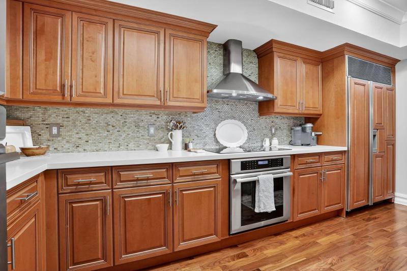  Condo & Townhome Photos