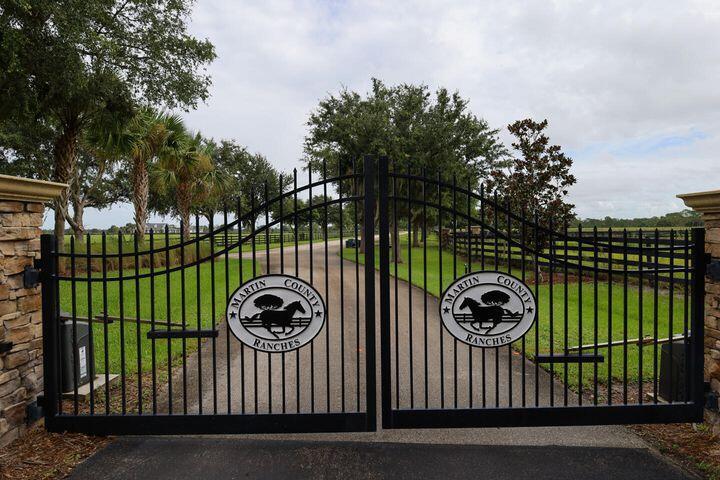  Commercial & Industrial Land Images 