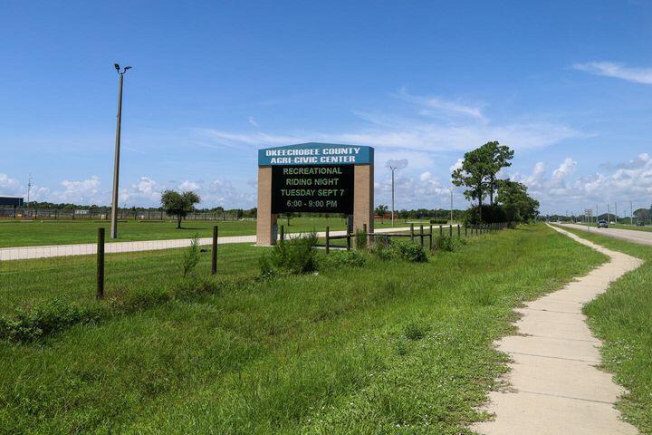  Commercial & Industrial Land Images 