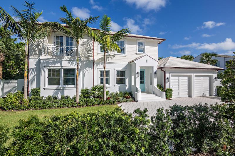  Single Family Homes Photo 3:  Palm Beach,  FL 33480
