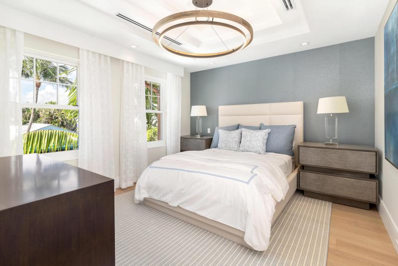  Single Family Homes Photo 31:  Palm Beach,  FL 33480