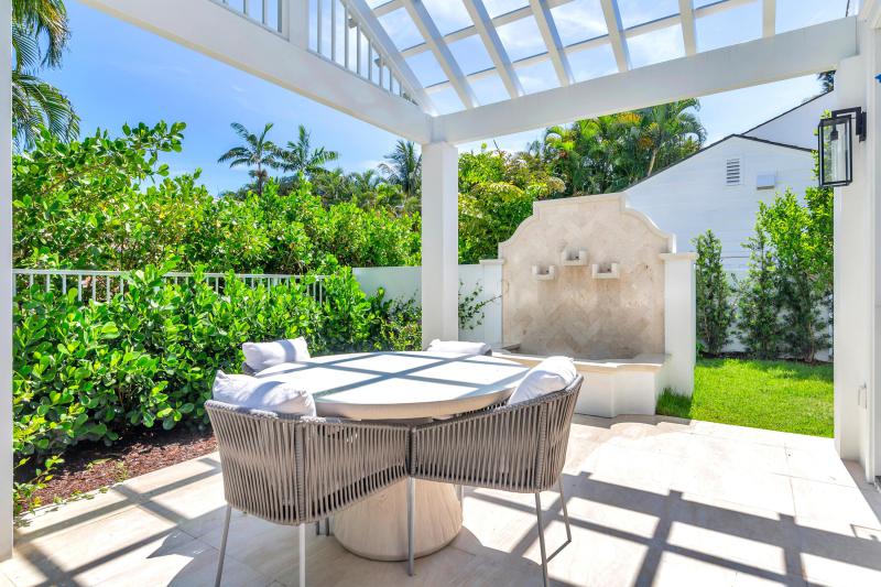  Single Family Homes Photo 38:  Palm Beach,  FL 33480