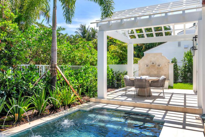  Single Family Homes Photo 43:  Palm Beach,  FL 33480