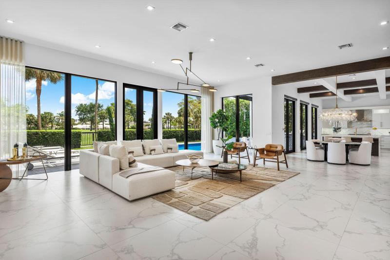  Single Family Homes Photo 12:  Boca Raton,  FL 33432