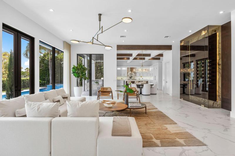 Single Family Homes Photo 13:  Boca Raton,  FL 33432