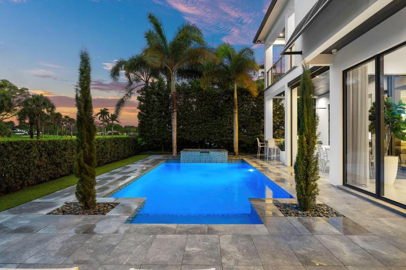 Single Family Homes Photo 81:  Boca Raton,  FL 33432