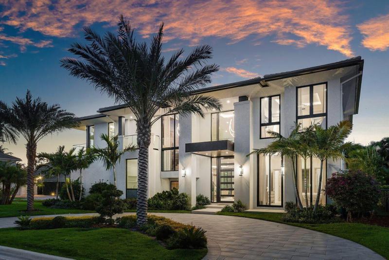  Single Family Homes Photo 3:  Boca Raton,  FL 33432