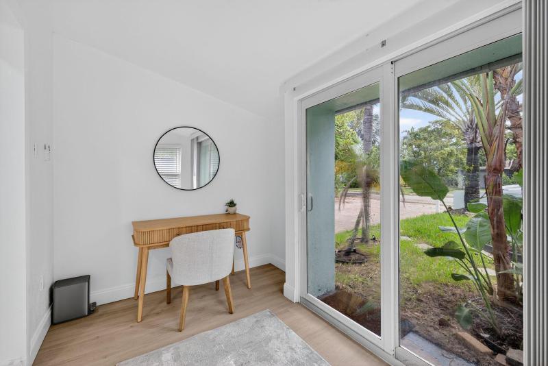 Duplex, Triplex and Fourplex Images