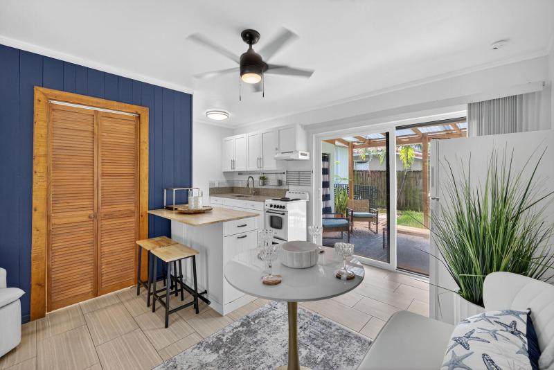 Duplex, Triplex and Fourplex Images