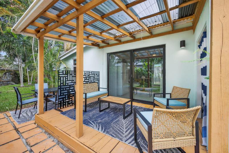 Duplex, Triplex and Fourplex Images