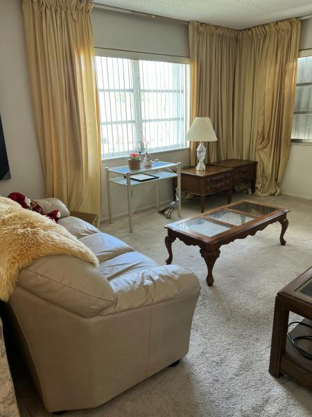  Condo & Townhome Photos
