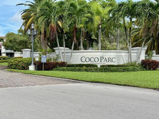  Condo & Townhome Photos