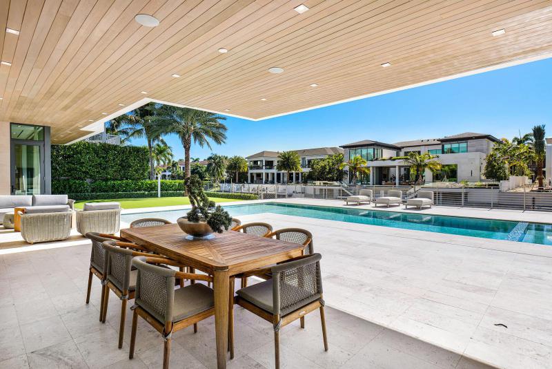  Single Family Homes Photo 19:  Boca Raton,  FL 33432
