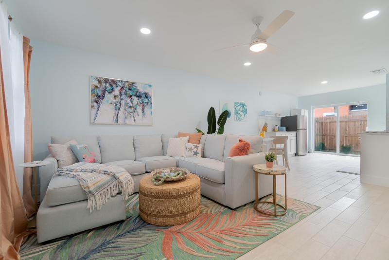 Duplex, Triplex and Fourplex Images