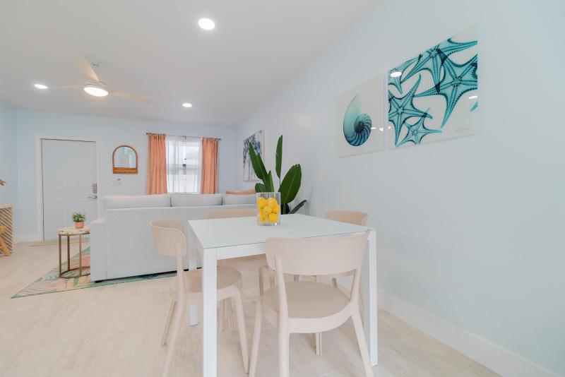 Duplex, Triplex and Fourplex Images