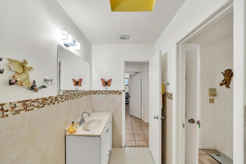 Duplex, Triplex and Fourplex Images