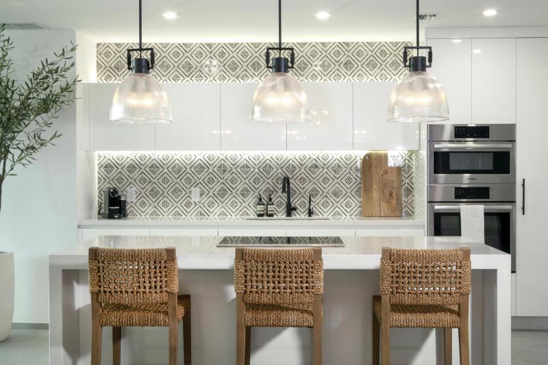  Condo & Townhome Photos