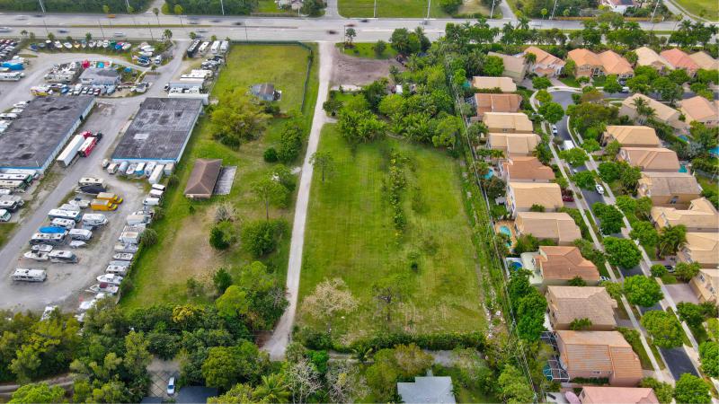  Commercial & Industrial Land Images 