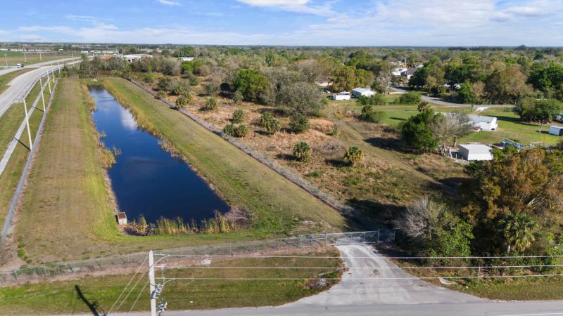  Commercial & Industrial Land Images 