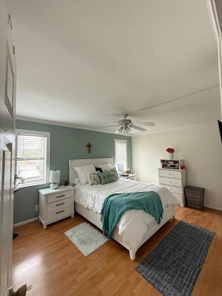  Condo & Townhome Photos