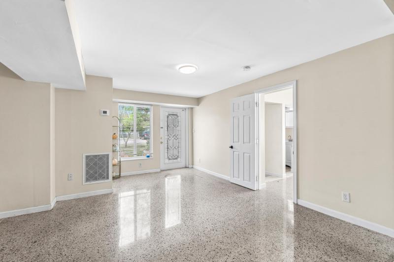 Duplex, Triplex and Fourplex Images