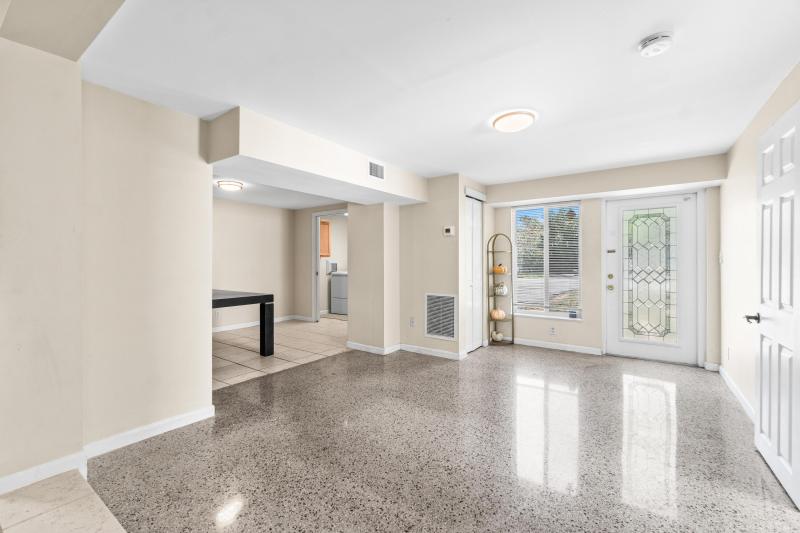 Duplex, Triplex and Fourplex Images