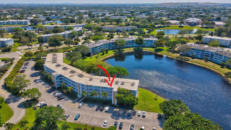  Condo & Townhome Photos